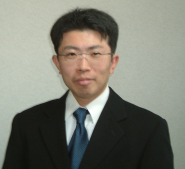 行政書士寺岡孝幸の顔写真
